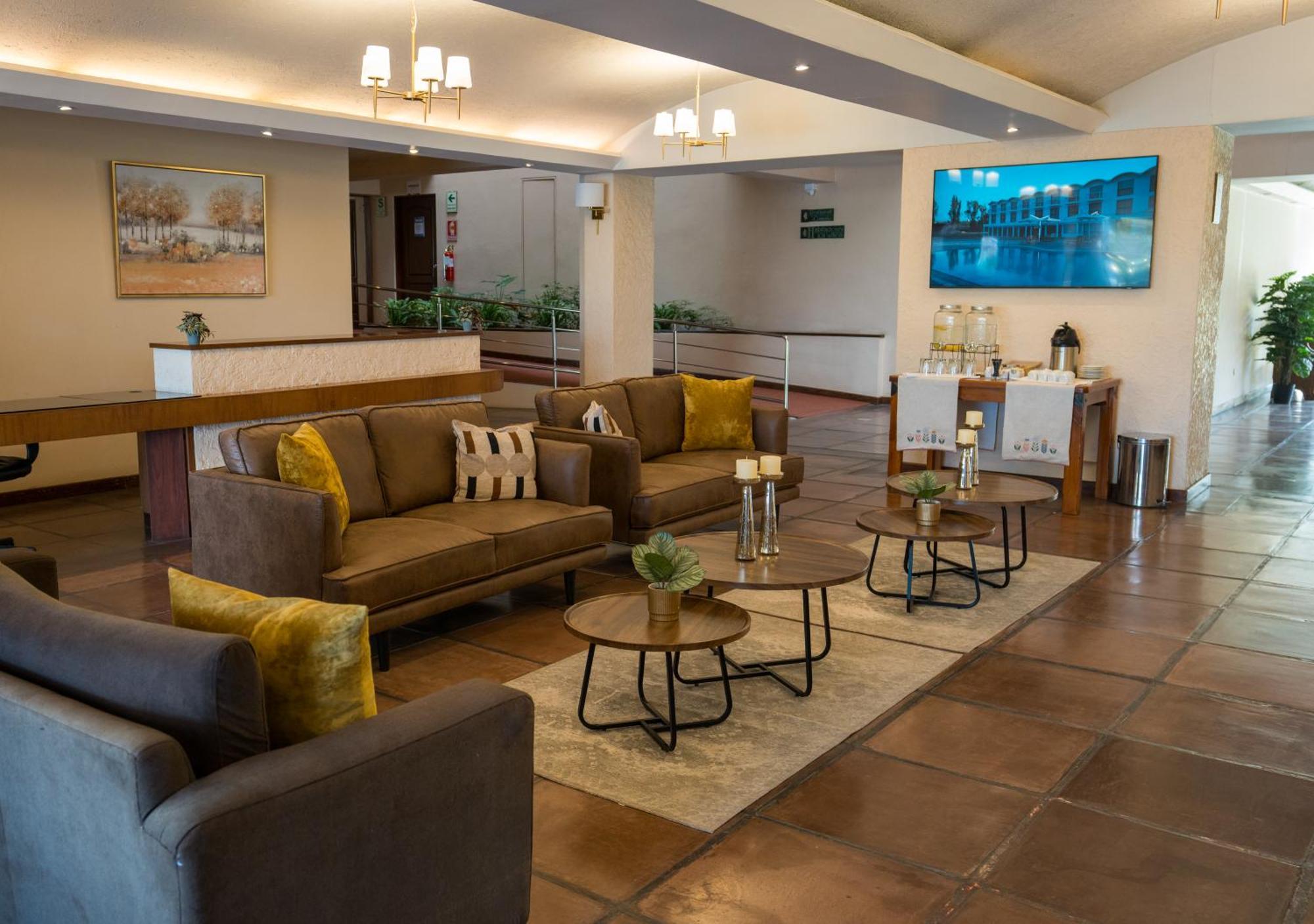 Bth Hotel Arequipa Lake Characato Eksteriør billede